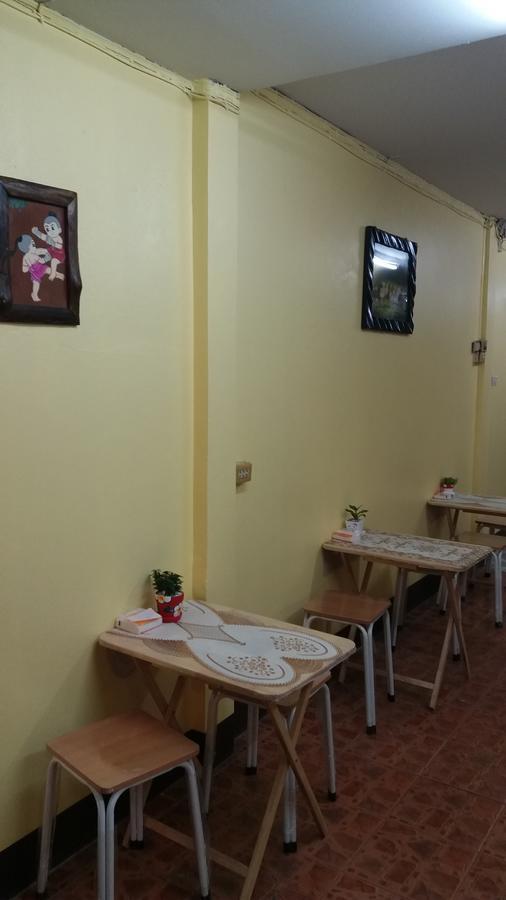 Lucky House Hostel Chiang Mai Bagian luar foto