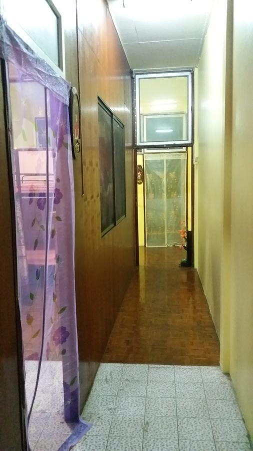 Lucky House Hostel Chiang Mai Bagian luar foto