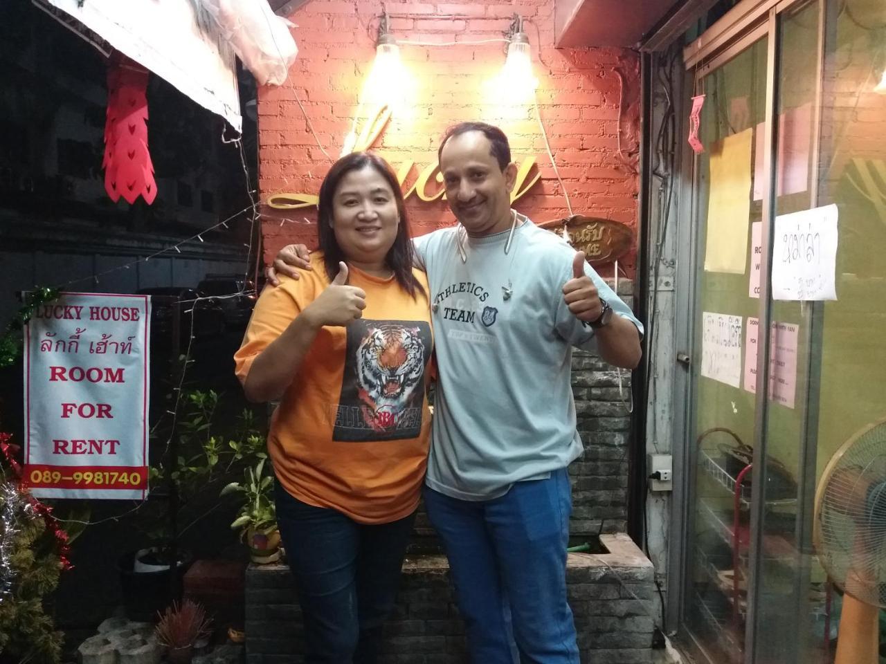 Lucky House Hostel Chiang Mai Bagian luar foto