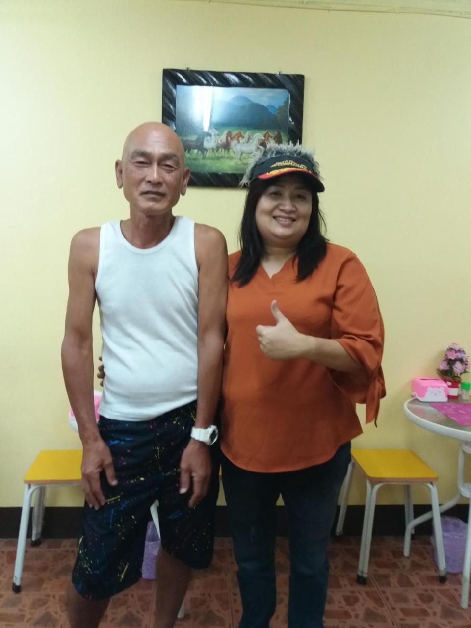 Lucky House Hostel Chiang Mai Bagian luar foto